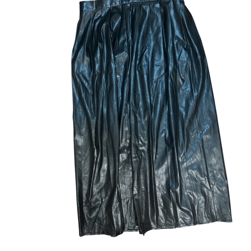 NWT Misook Vegan Leather Pleated Midi Skirt Black XS 28” Waist Faux Leather - Picture 3 of 6
